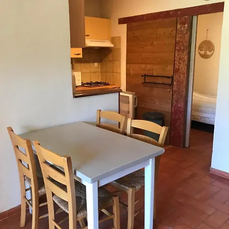 Thym Mas Bel Esperance בית הארחה Saint-Andre-d'Olerargues